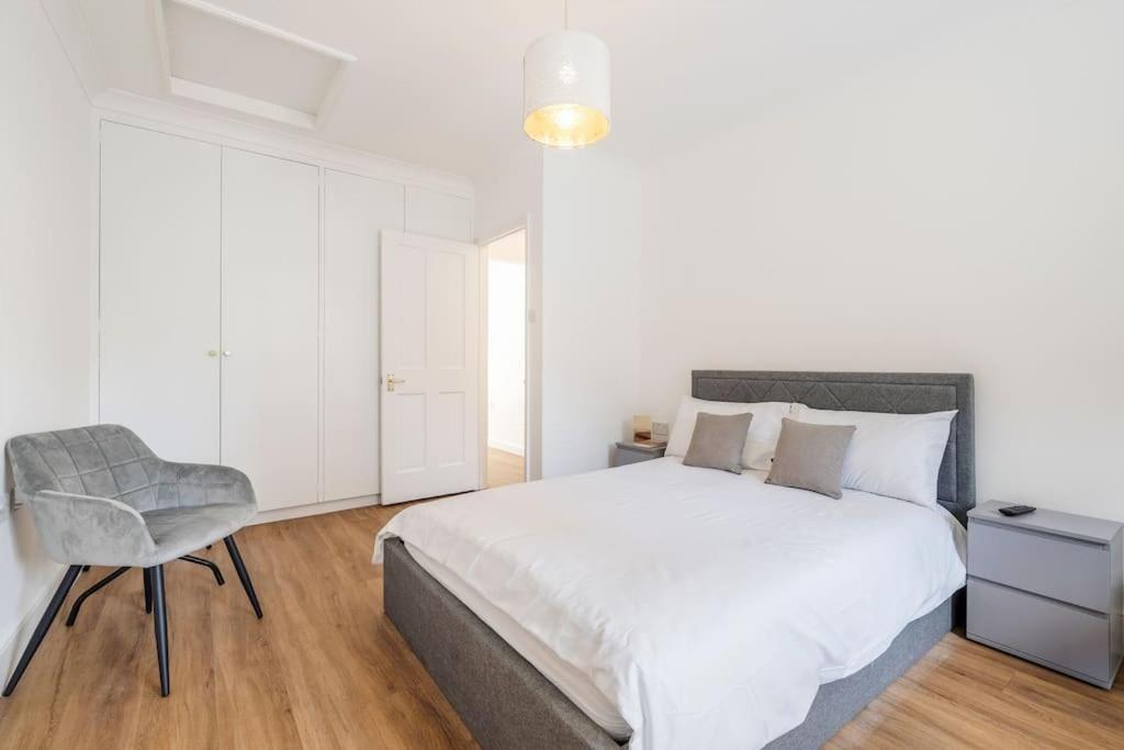 House 10 Mins To Tower Bridge Hot Tub & Parking Villa London Ngoại thất bức ảnh